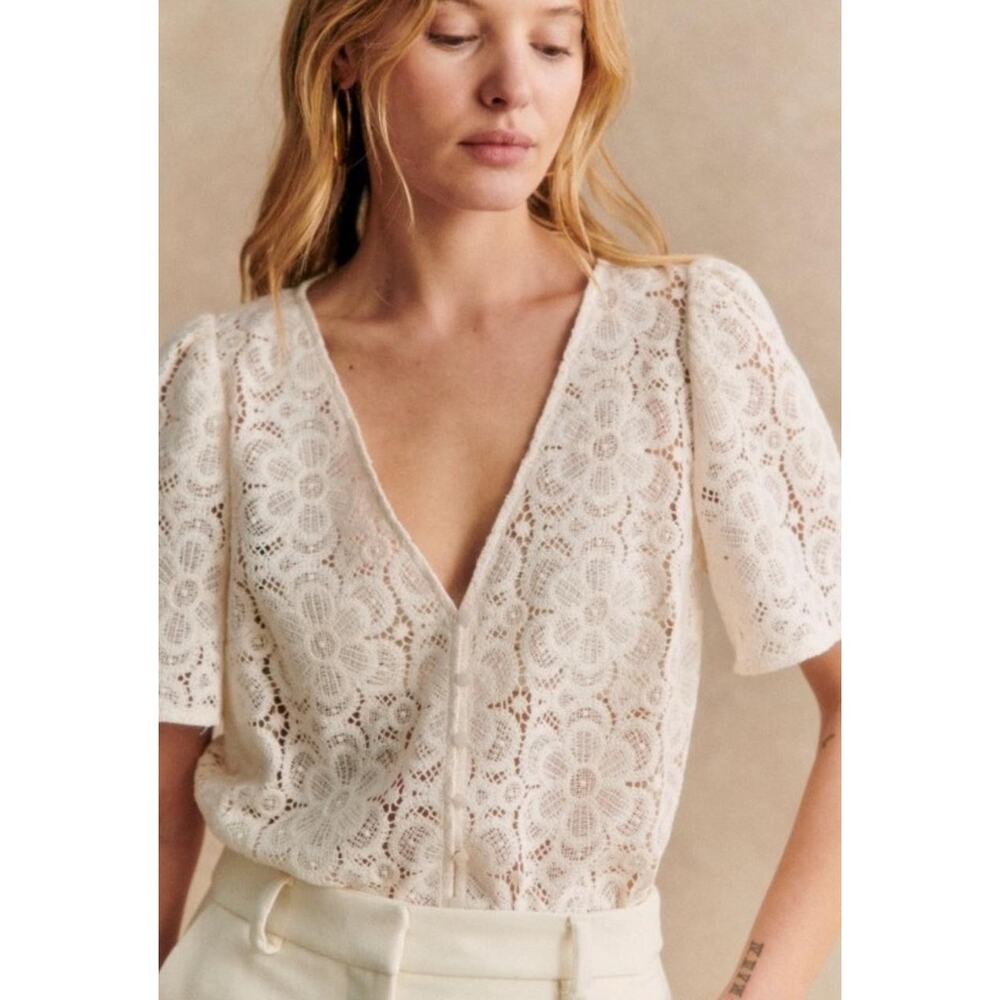 [SOLD] La Maille Sezane Emma Blouse in Ecru Size 42✨
